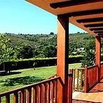 Otel Casona Rural Los Trobos *