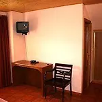 Casona Rural Los Trobos Otel Villar de Otero