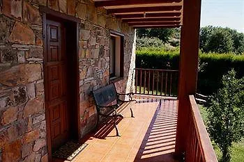 Hotell Casona Rural Los Trobos *