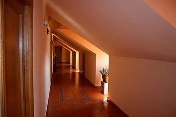 Casona Rural Los Trobos Otel *
