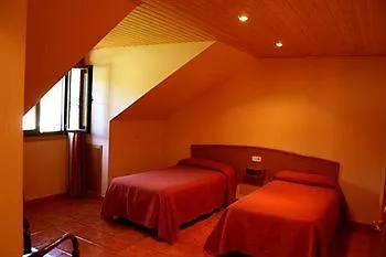 Casona Rural Los Trobos * Villar de Otero